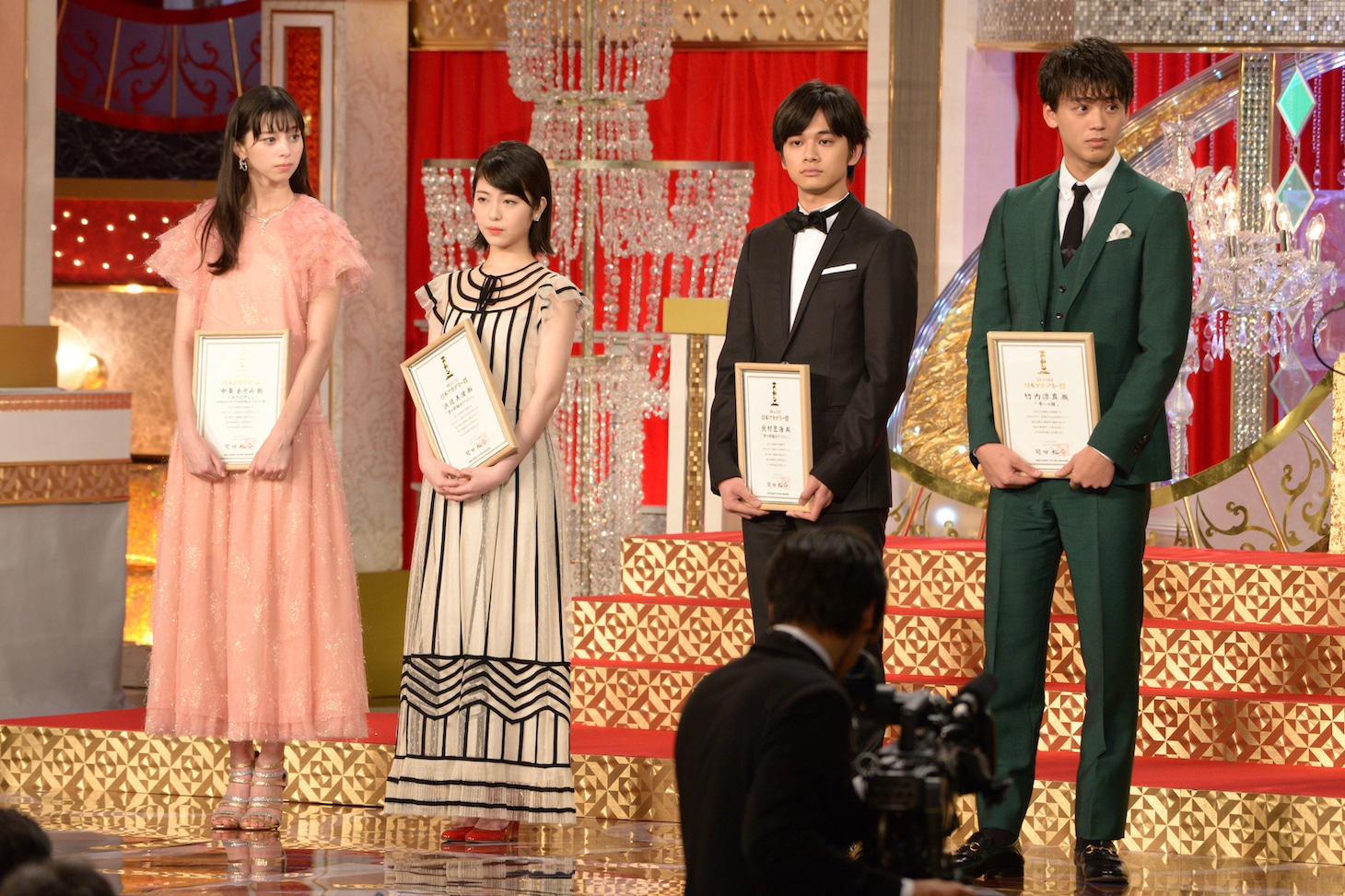 中条あやみ、浜辺美波、北村匠海、竹内涼真。
