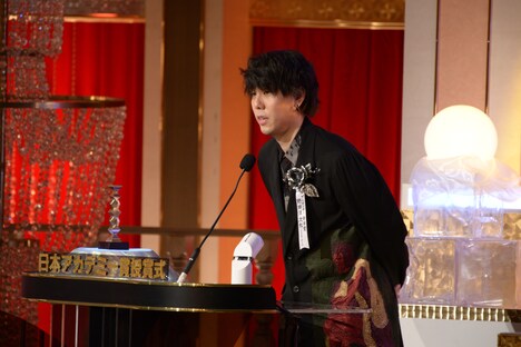 プレゼンターを務めた野田洋次郎。