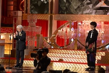 左から鈴木慶一、野田洋次郎。