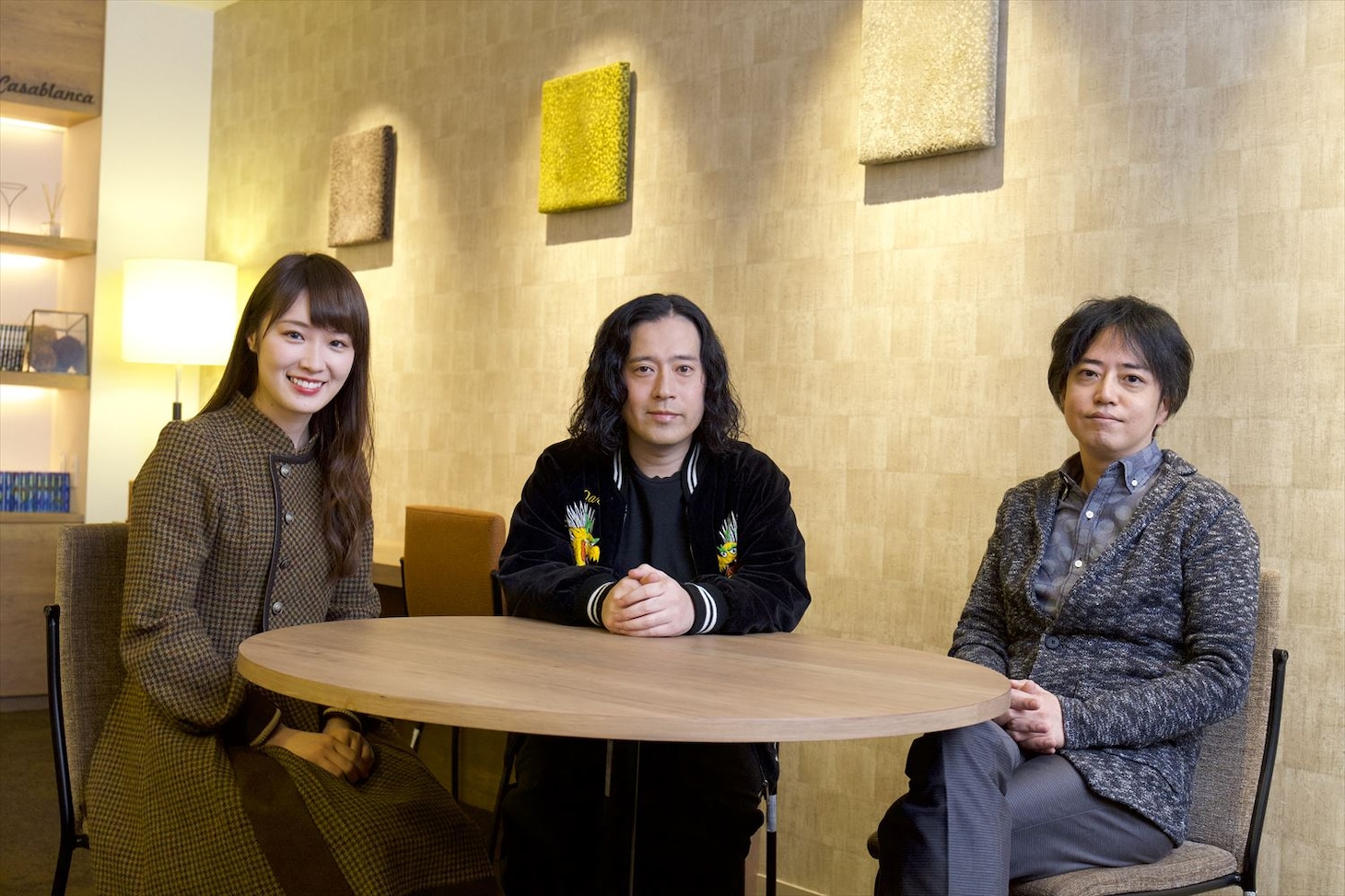 左から高山一実、又吉直樹、中村文則。