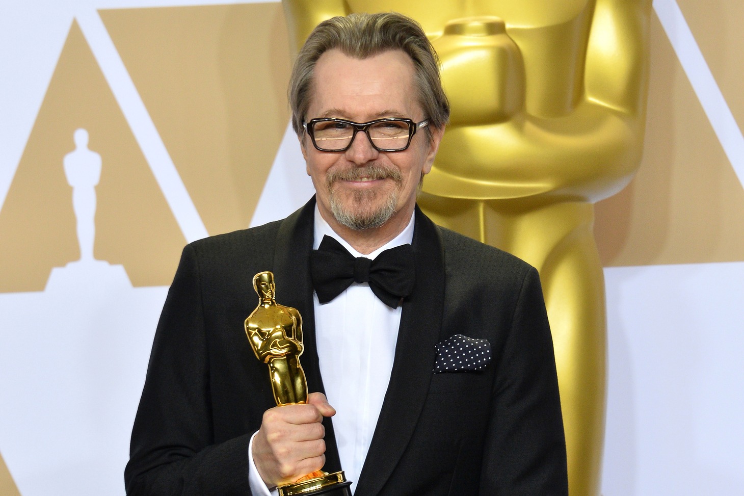 ゲイリー・オールドマン（写真提供：JIM RUYMEN / UPI / Newscom / ゼータ イメージ）