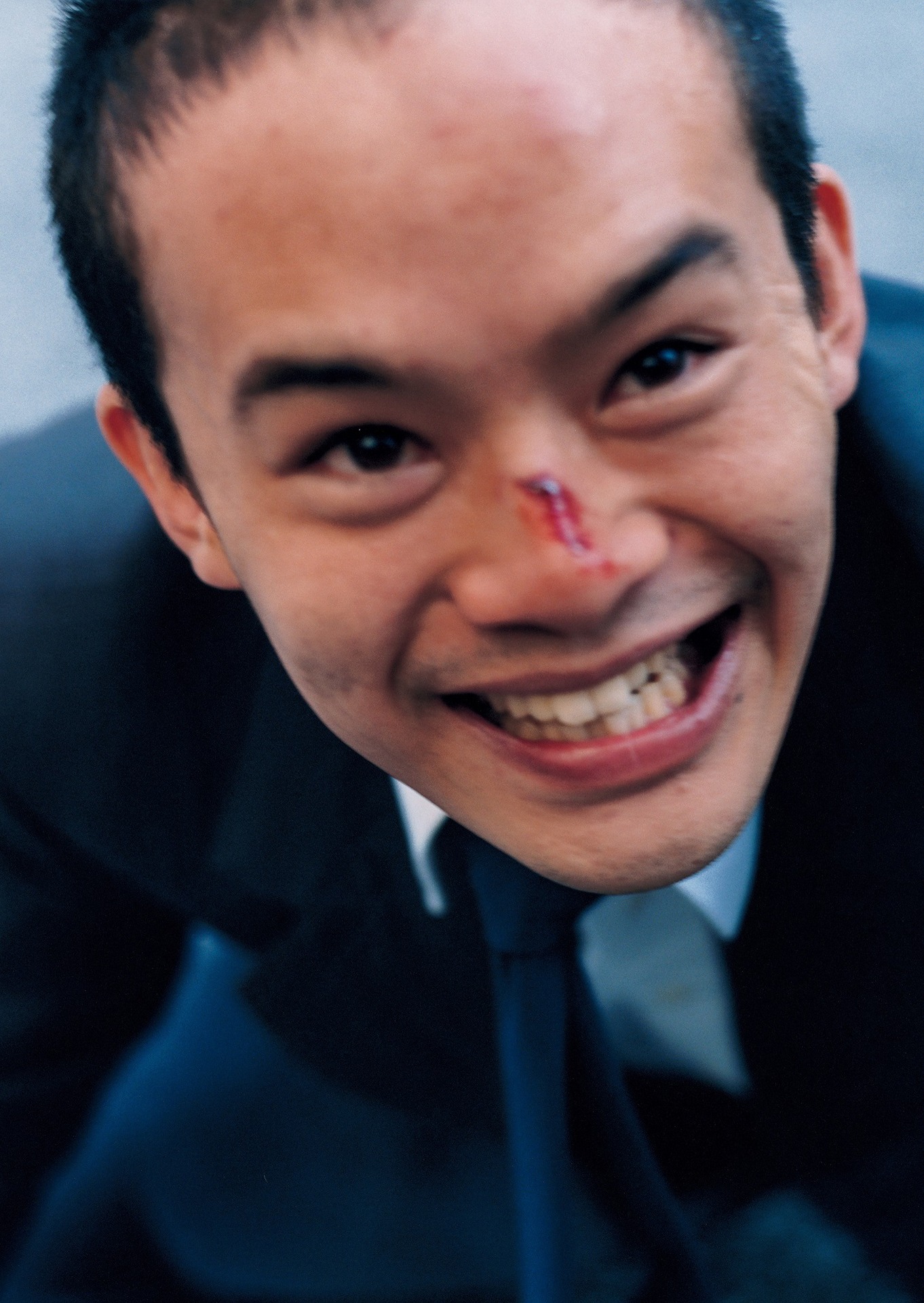 「宮本から君へ」より、池松壮亮演じる宮本浩。