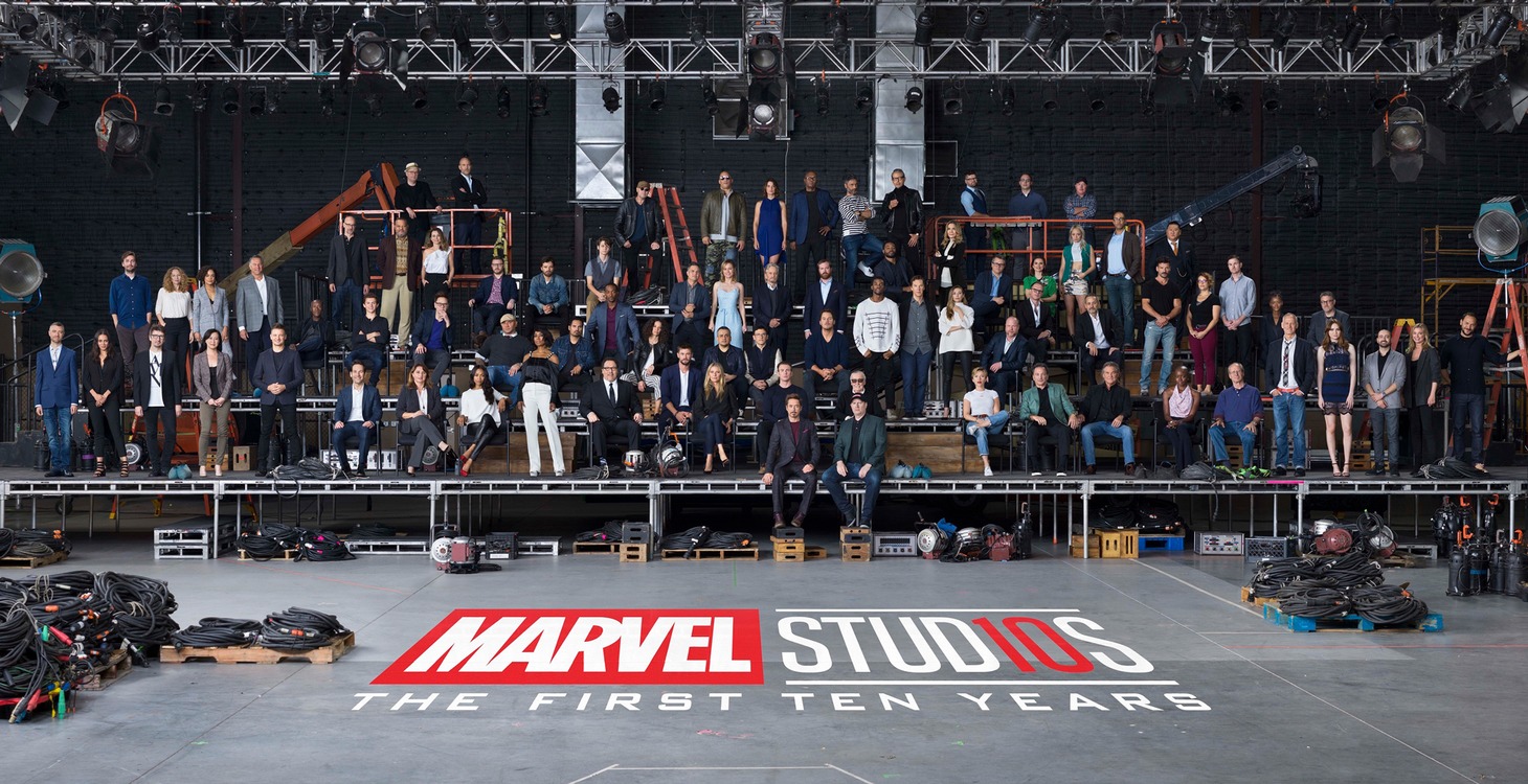 マーベル・シネマティック・ユニバース（MCU）10周年を記念した写真撮影の様子。 (c)2018MARVEL