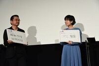 「瀧本智行監督の生年月日は？」という問題に、1人だけ正解した瀧本智行（左）。