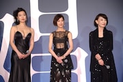 左から佐々木心音、馬渕英里何、江波杏子。