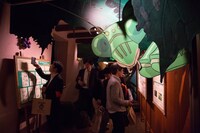 「毛虫のボロ」展示スペースの様子。