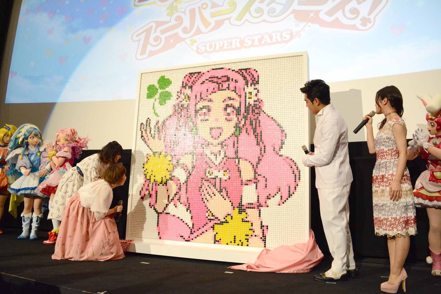 「映画プリキュアスーパースターズ！」ホワイトデー舞台挨拶の様子。