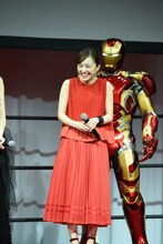 百田夏菜子（手前）