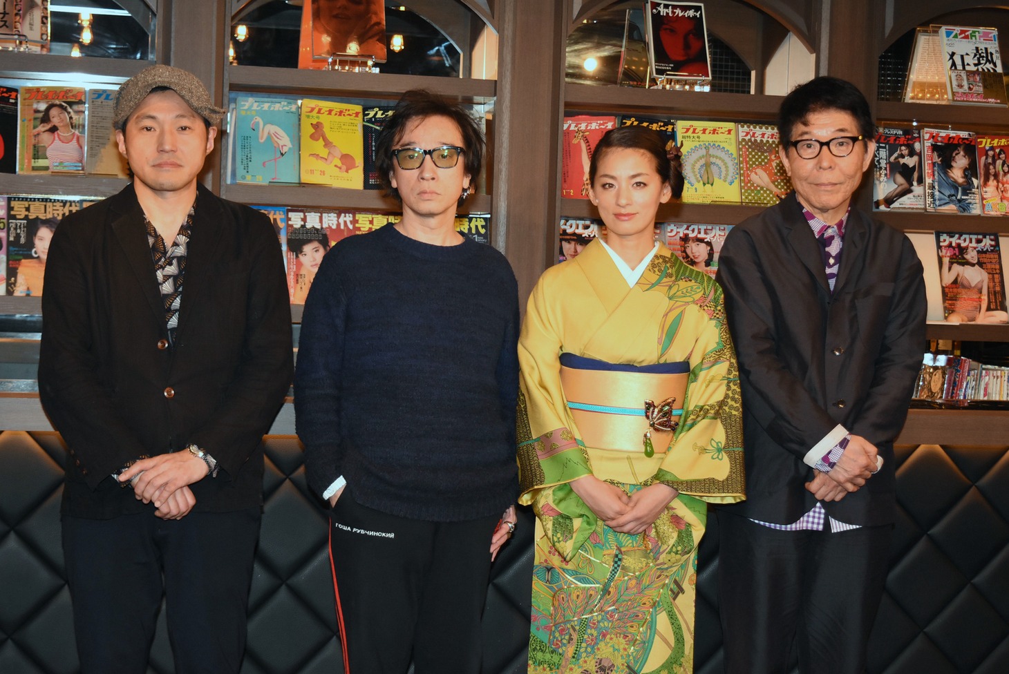 「素敵なダイナマイトスキャンダル」イベントにて、左から冨永昌敬、菊地成孔、尾野真千子、末井昭。