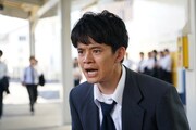 「宮本から君へ」より、池松壮亮演じる宮本浩。