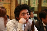 「宮本から君へ」より、柄本時生演じる田島薫。