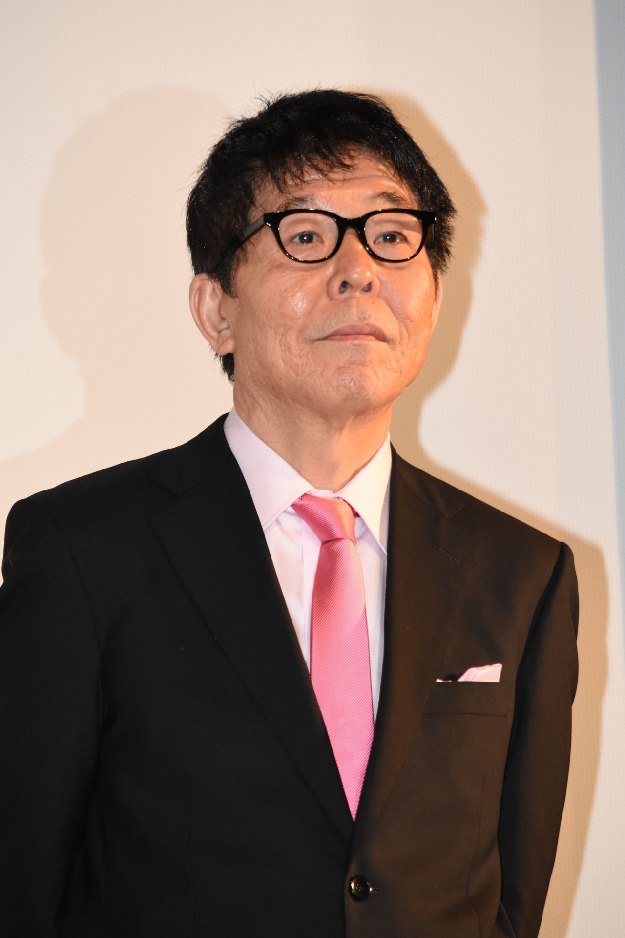 末井昭