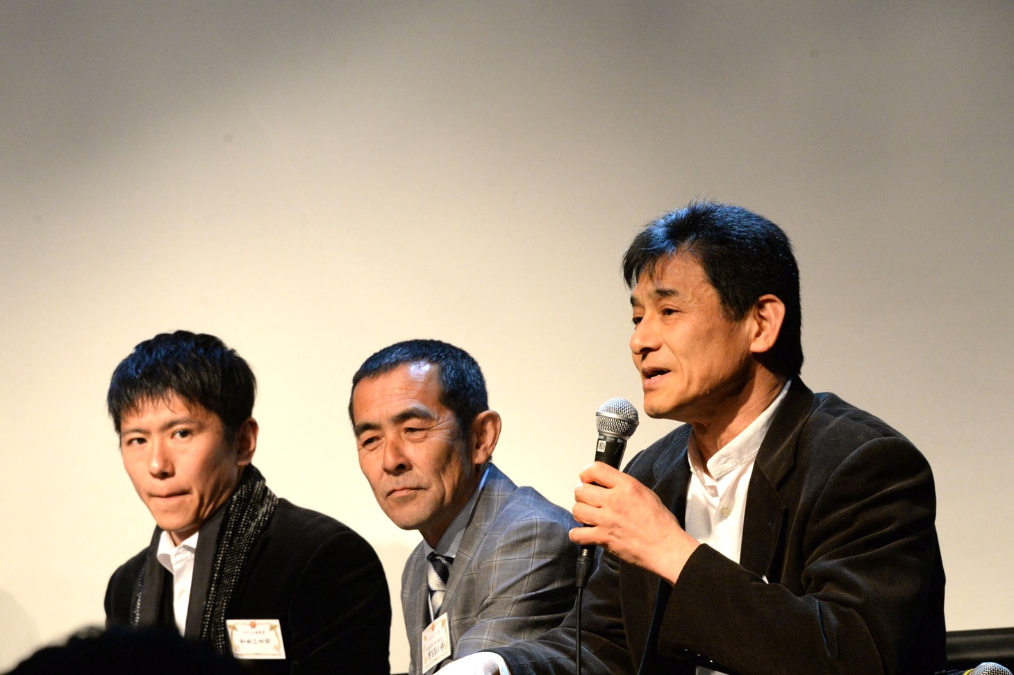 左から和田三四郎、野呂慎治、伊藤久仁康。