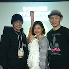黒沢あすかが“巨大人体耳かき”手にゆうばり凱旋、主演作「積むさおり」上映
