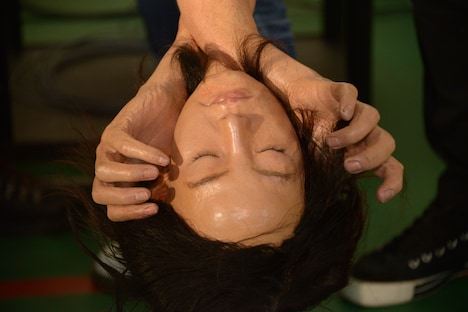 “巨大人体耳かき”の一部。