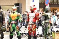 左から仮面ライダーアマゾンオメガ、仮面ライダーアマゾンアルファ、仮面ライダーアマゾンネオアルファ。