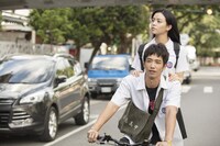 「私を月に連れてって」 (c)mm2 Entertainment Pte. Ltd