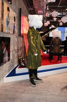 「クソ野郎と美しき世界」劇中衣装