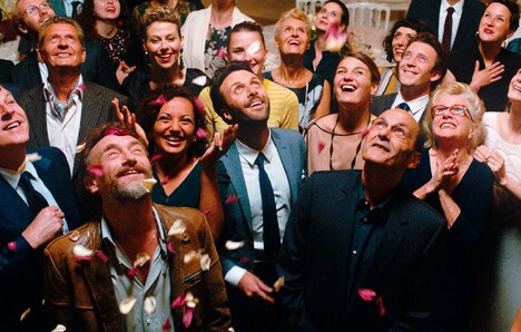 「セラヴィ!」 (c)2017 - QUAD + TEN - TEN FILMS - GAUMONT - TF1 FILMS PRODUCTION - PANACHE PRODUCTIONS - LA COMPAGNIE CINEMATOGRAPHIQUE