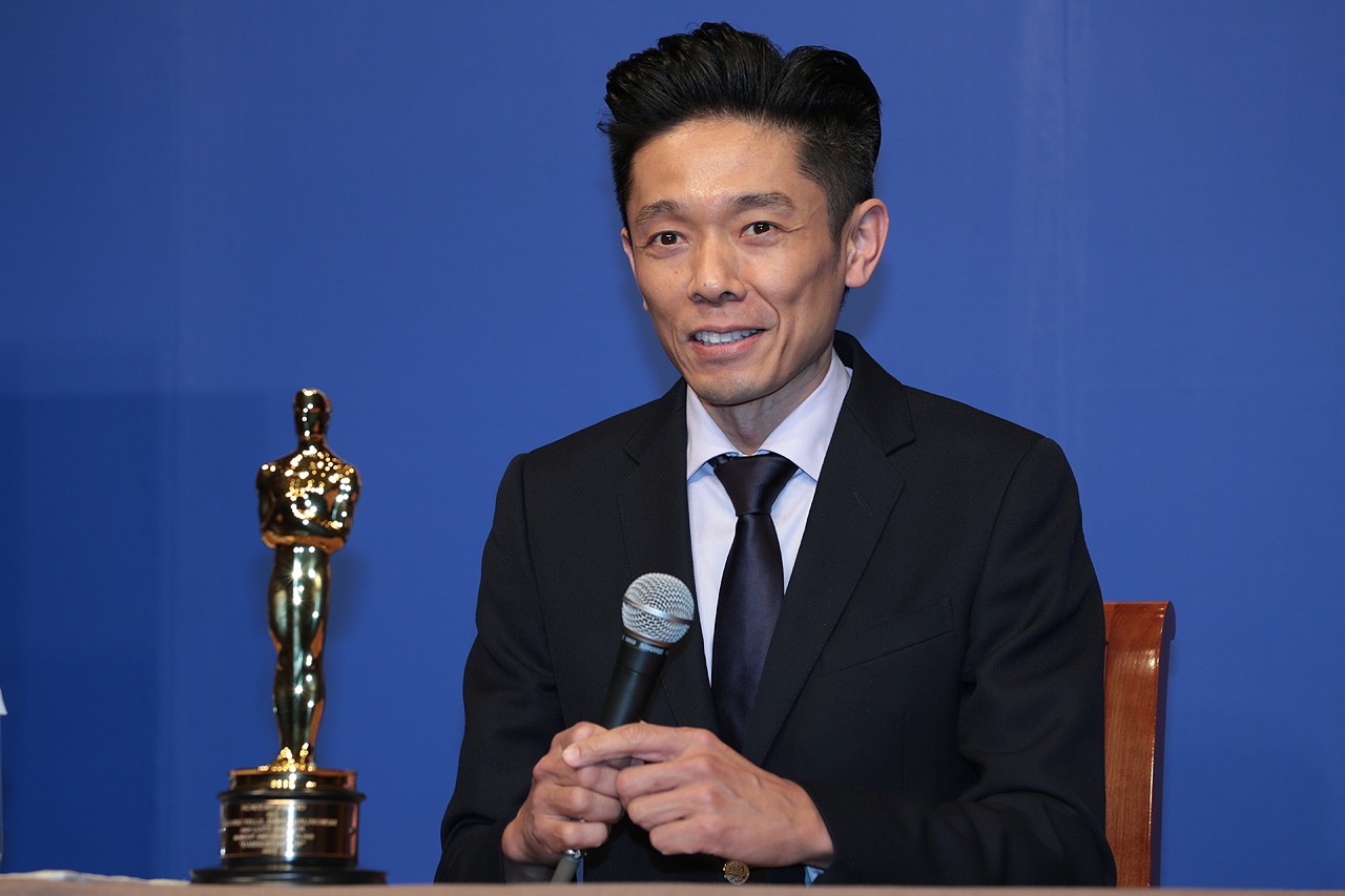 辻一弘