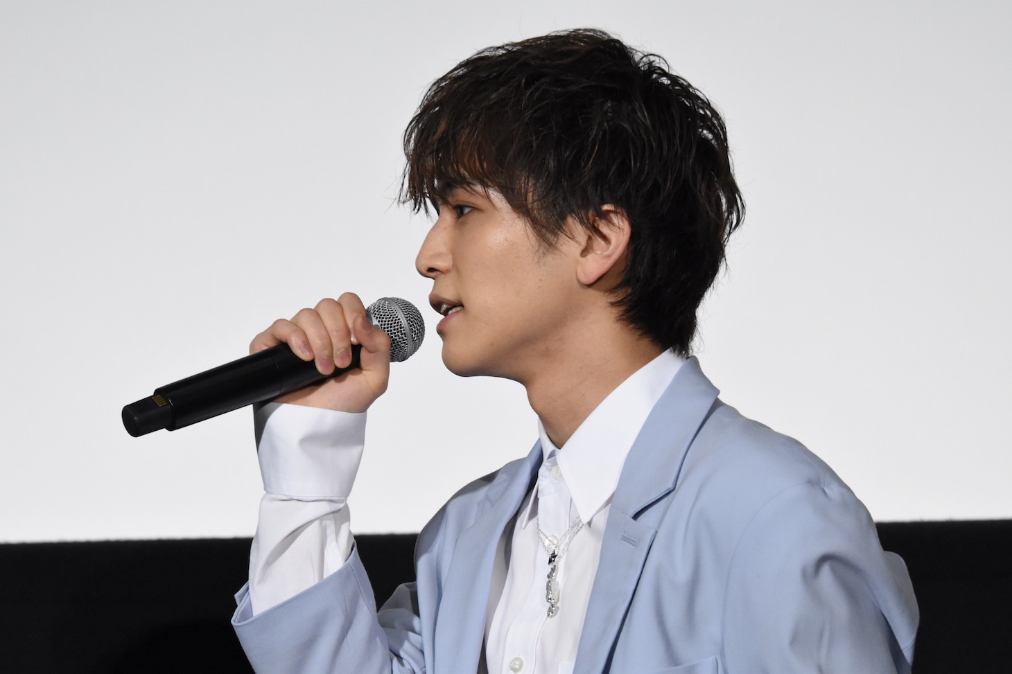 岩田剛典