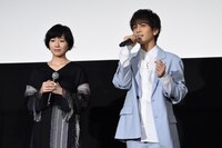 左から土村芳、岩田剛典。