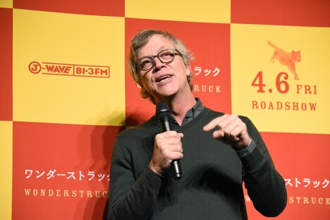 脚本の感想やキャスティングの意図を語るトッド・ヘインズ。