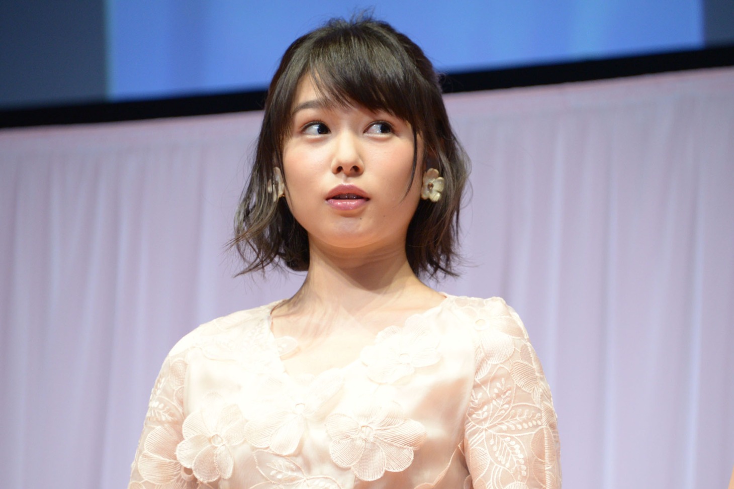 桜井日奈子