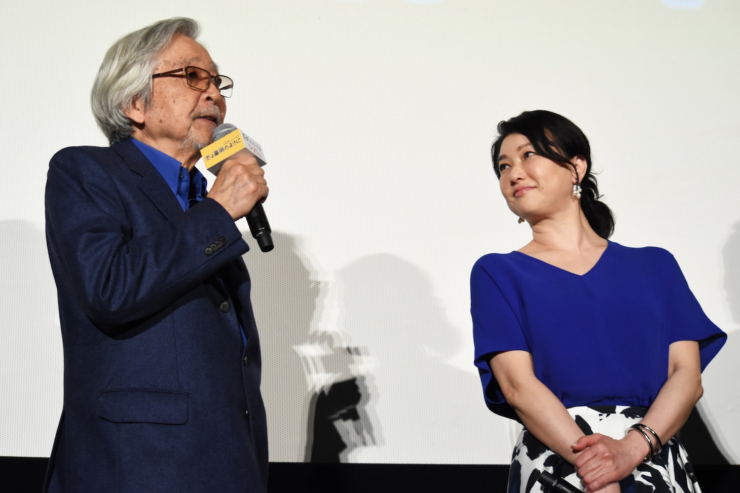 左から山田洋次、夏川結衣。