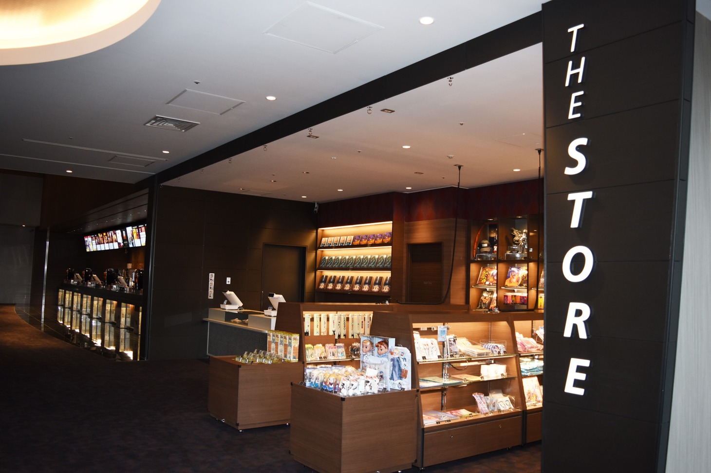 TOHOシネマズ 日比谷のグッズストア。