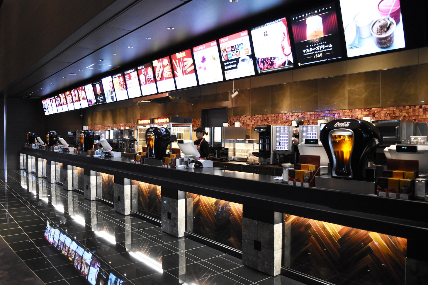 TOHOシネマズ 日比谷のフードショップ。