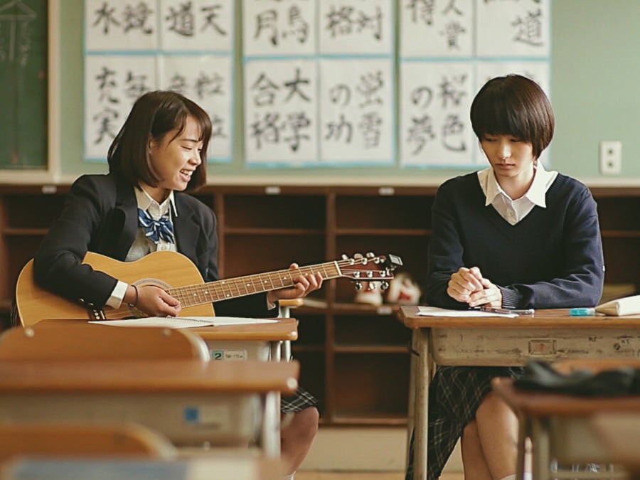 「いつか輝いていた彼女は」