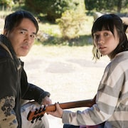 小島藤子が歌声披露、イカ天出身・桐生コウジ監督作「馬の骨」予告