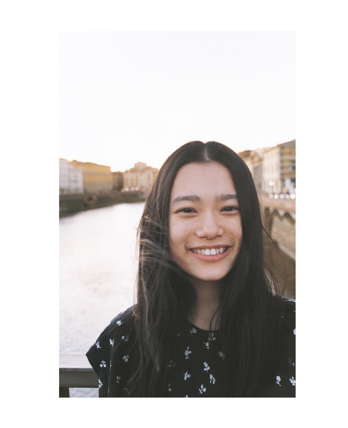 杉咲花1st写真集「ユートピア」より。