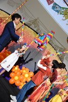 ピニャータ割りの様子。