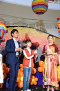 左から藤木直人、石橋陽彩、松雪泰子。