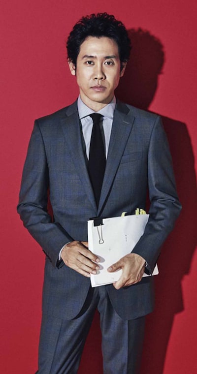 速水輝也役の大泉洋。