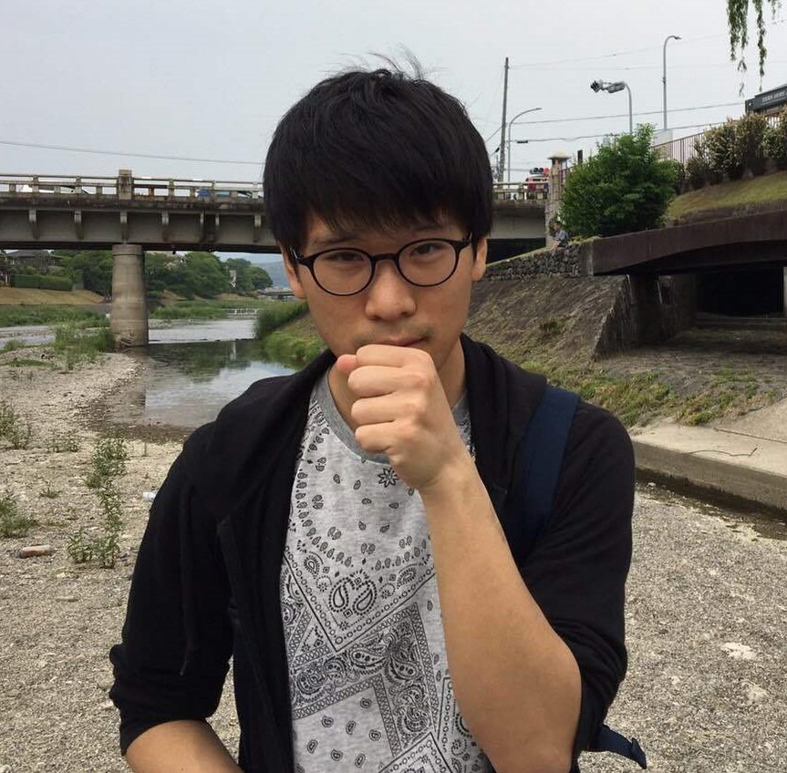阪元裕吾