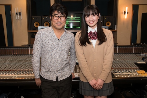 左から亀田誠治、鈴木瑛美子。