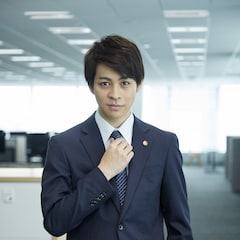 西銘駿がドラマ「未解決の女」で刑事役に初挑戦、「刑事魂を開眼させます」