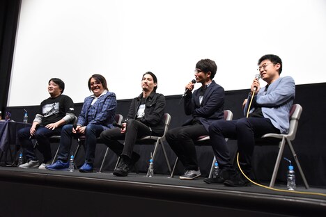 左から赤松義正、鈴村展弘、水上剣星、大森敬仁、谷中寿成。