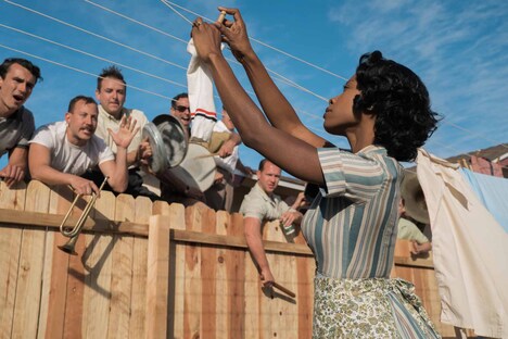 「サバービコン 仮面を被った街」新場面写真