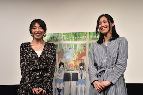 「リズと青い鳥」トークイベントの様子。左から山田尚子、武田綾乃。