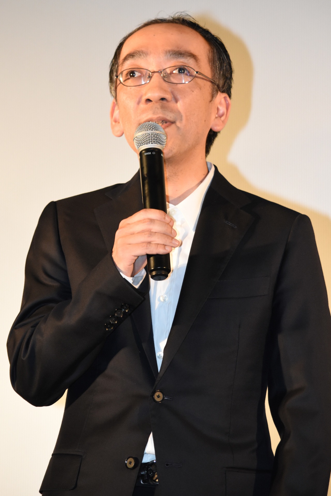 新垣隆
