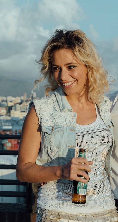 「フォルトゥナータ」主演のジャスミン・トリンカ。