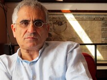 「侵入する女」監督のレオナルド・ディ・コスタンツォ。