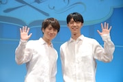 左から村井良大、ジュンQ(MYNAME)。