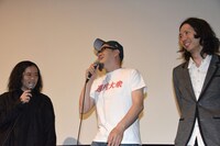 左から又吉直樹、せきしろ、太田勇。