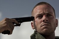 「ALONE/アローン」