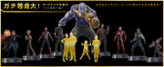 「アベンジャーズ エクスクルーシブ・ストア by ホットトイズ」に展示される等身大フィギュアのビジュアル。